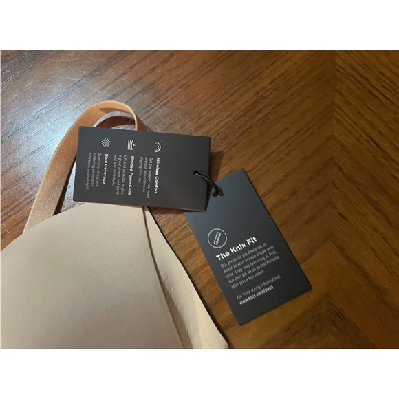 Knix Women’s NWT Nude Wingman Contour Bra! Size 8 - Picture 2 of 6